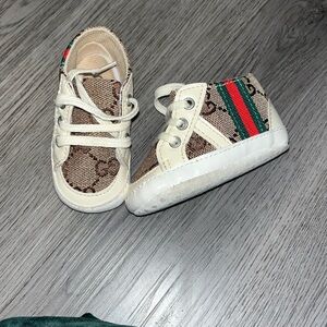 Baby Gucci style crib booties size 0-6 months